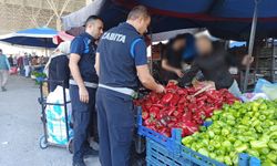 Çorum'da bir pazarcıya 1 hafta boyunca tezgah açmama cezası verildi