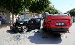 Polislere zorluk çıkardı, ters kelepçe takılınca, ‘Ne kadar zor görev yaptığınızın farkındayım' dedi