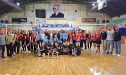 Kadınlar Voleybol Turnuvası’nda heyecan sona erdi