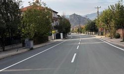 Osmancık'ta ulaşım güvenliği için yol çizgisi çalışmaları tamamlandı