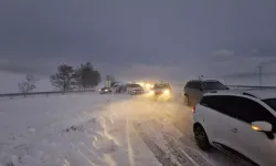 Çorum-Samsun yolu trafiğe kapandı