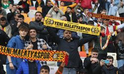 Yeni Malatyaspor 665 gün sonra taraftarıyla