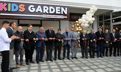 Hem kafe hem oyun alanlı kafe konsepti ile Coffee Garden&Kids Garden açıldı