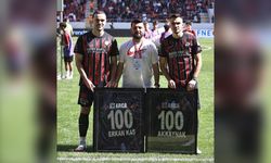 Erkan ve Atakan '100' dedi