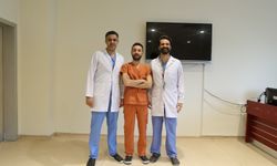 Eşinin hayatını Heimlich manevrasıyla kurtaran doktor ve meslektaşından acil müdahale tavsiyeleri