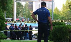 TBMM önünde silah sesleri