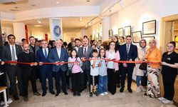 Geçmiş bayramların izleri bu sergide