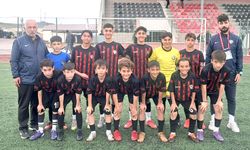 U 12’de çeyrek final heyecanında son hafta