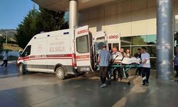 Evinin önünde tüfekle vuruldu