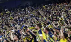 Kadıköy'de tarihi gece! Tribünlerden dünya rekoru