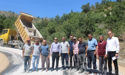 Kaymakam yol yapım çalışmalarını inceledi