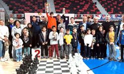 Satranç’da hamleler Amatör Spor Haftası için yapıldı
