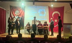 İlçelerde Öğretmenler Günü sevinci