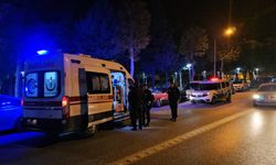 Parkta kavga: Tartıştığı kişiyi bacağından bıçakladı