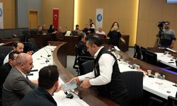 7 milyar 980 milyonluk bütçe onaylandı