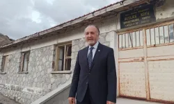 Yıllar sonra ilk görev yaptığı okulunu ziyaret etti