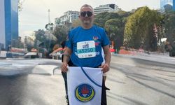 Çetin Koçak İstanbul Maratonu'nda koştu