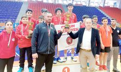 Çorum Belediyespor'un  raketleri bölge şampiyonu