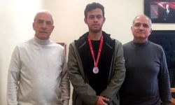 Akif Çelebi Çatal birinci oldu