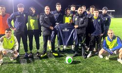 Kamaksan Çelik Kapı’dan İskilipspor’a malzeme desteği