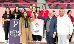 Lisesi Gençler Masa Tenisinde Bahçeşehir ve TED şampiyon