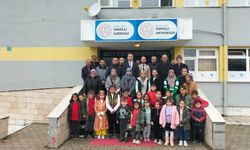 Öğrenci ve velilerle kitap okuma etkinliği yapıldı