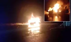 Çorum'da park halindeki araç alev topu oldu, geriye hurda kaldı