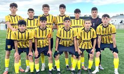 Vefaspor U 16 şampiyon gibi