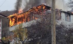 İki katlı ev yandı