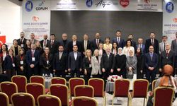 ‘Anne Dostu Şehir’ çalıştayı yapıldı