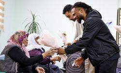 Futbolcular gönüllere dokundu