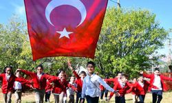 Okullar Türk  bayraklarıyla açılacak