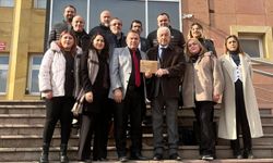 Necati Şimşek mazbatasını aldı