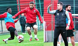 Çıkış arıyoruz...