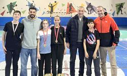 Tenis’de Osmancık Atatürk Ortaokulu çifte şampiyon