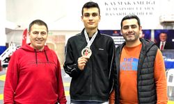 Kepçeli ‘Sporcularımızın başarısı bizi gururlandırdı’