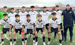 U 16 ve U 17 Ankara’dan dört puanla döndüler