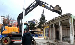 Kamulaştırılan o bina yıkıldı