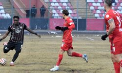 Hayaller Paris, hayatlar Çorum