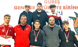 Grekoromen Güreş’de kürsüye Çorum damgası