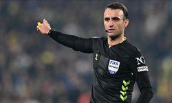 Kuralları bilmeyen adamı kim FİFA hakemi yapıyor?