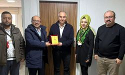 Kızılay’dan Arca’ya teşekkür plaketi