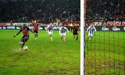 O bir penaltı canavarı!