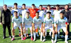 U 18’de şampiyon Mimar Sinan