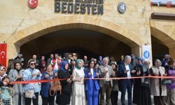 Kadın Emeği Çarşısı açıldı