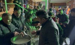 100 kilogram sıcak süt ikram edildi