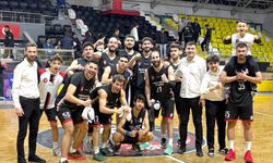 12 Dev Adam Mersin’de uzatmada güldü: 90-84