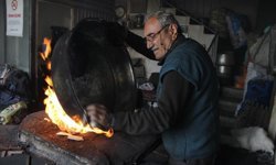 73 yaşında mesleğini aşkla yapıyor