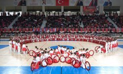 23 Nisan coşkuyla kutlandı