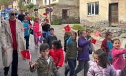 Çorum'un bu köyünde bayrak yürüyüşü yapıldı